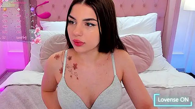 HelenTiny online show from April 8, 7:38 pm