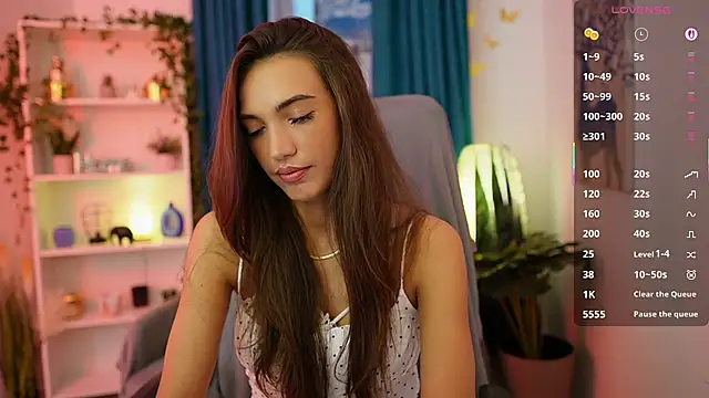 Snapshot of Alexis_Love_ chatting on October 23, 1:28 pm Alexis Love  online show from October 23, 1:28 pm