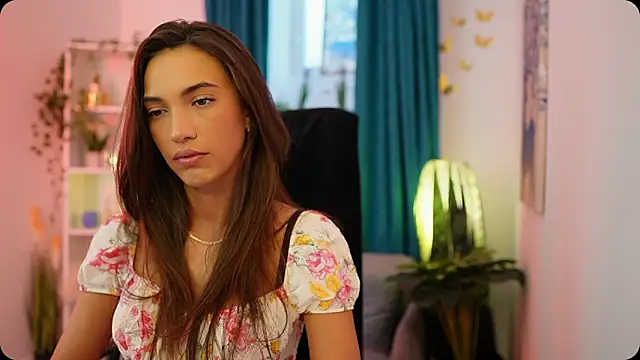 Snapshot of Alexis_Love_ chatting on October 8, 1:15 pm Alexis Love  online show from October 8, 1:15 pm