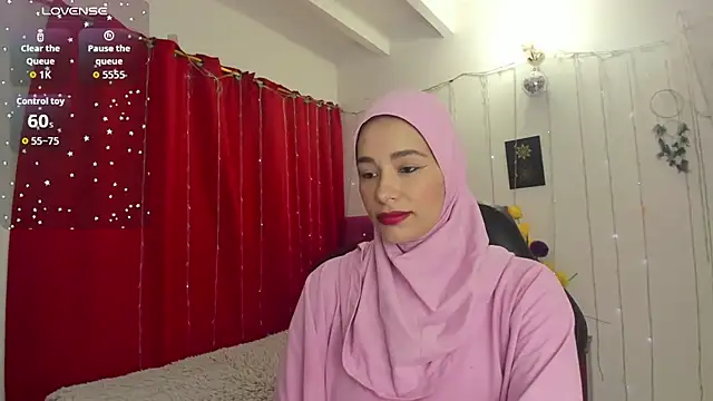 ShanaJamil online show from November 30, 1:26 pm