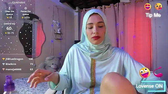 ShanaJamil online show from December 2, 2:41 pm