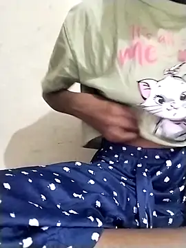 Snapshot of Rapunzal chatting on October 3, 6:46 pm Rapunzal online show from October 3, 6:46 pm
