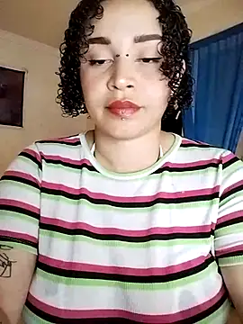 Julie wallace online show from October 28, 4:02 pm