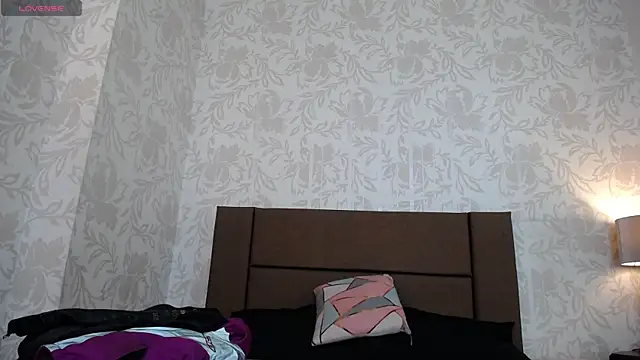 Ava Raye online show from May 31, 2:28 am