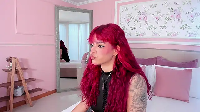 miss velvett online show from September 22, 11:19 am