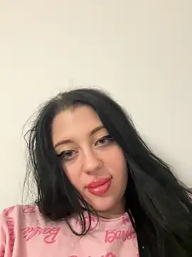 SexyNixy online show from December 2, 10:01 pm