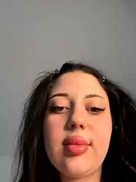 SexyNixy online show from November 18, 7:15 pm