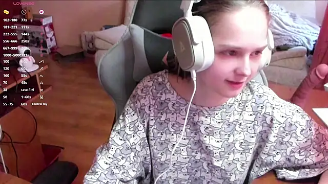 SharybbFace online show from April 4, 3:11 pm