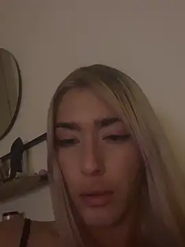 danny 1hotcute online show from March 11, 7:56 am