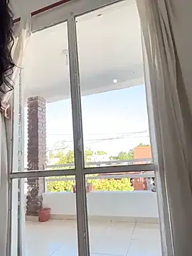 MaddyX   online show from March 18, 8:25 pm