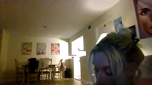 Snapshot of JemTastic chatting on September 16, 4:20 am JemTastic online show from September 16, 4:20 am