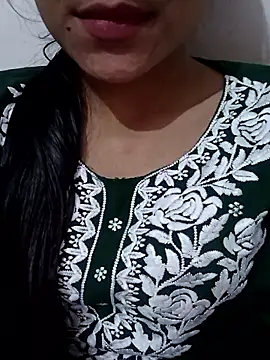 Miss linaa online show from November 12, 10:24 am