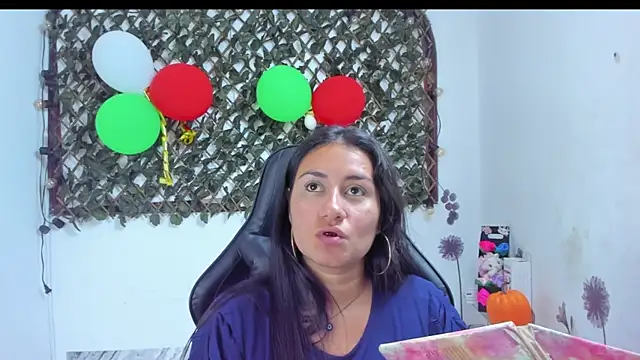 Luna021 1 online show from November 3, 7:29 pm