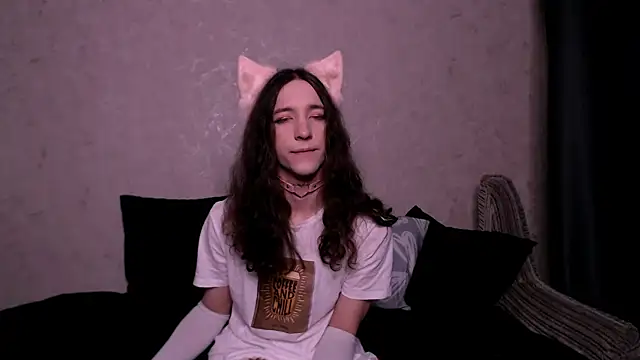 SilverMuse  online show from October 30, 11:17 pm