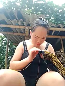 emilyzz online show from October 26, 1:56 am