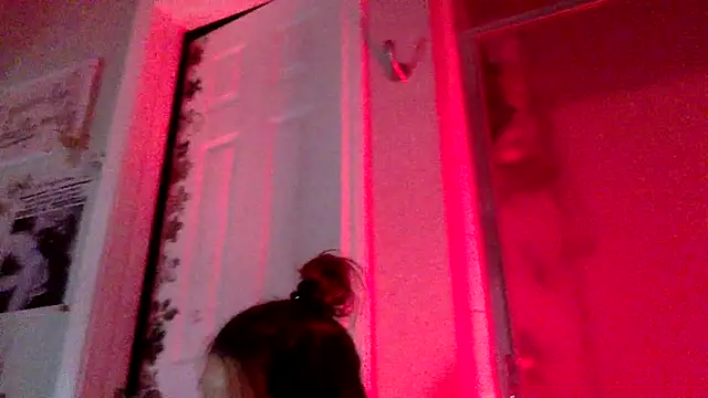 Texxaspearl online show from January 7, 7:56 am