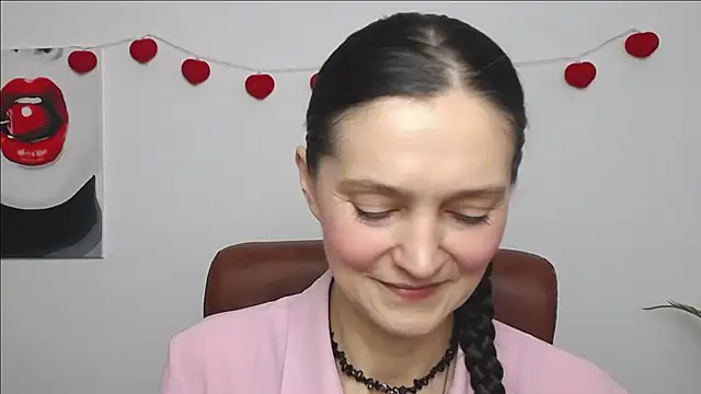 TayaFinch online show from February 20, 1:23 pm