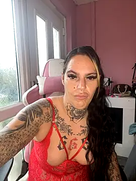 DIRTY PAISLEY X online show from November 11, 1:41 pm