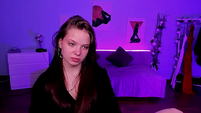 BetsyKiss online show from June 2, 5:03 pm
