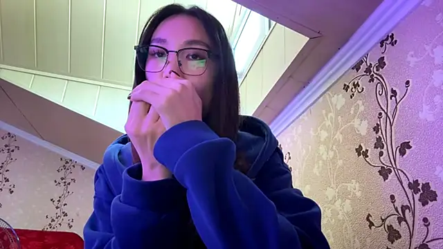 marry dreams online show from October 5, 10:09 am