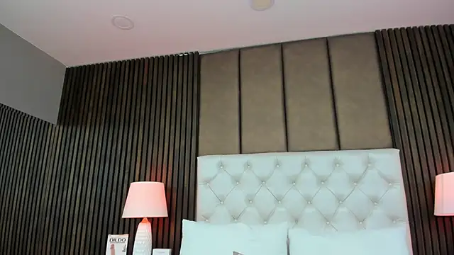 SamyySwet online show from October 31, 8:57 pm