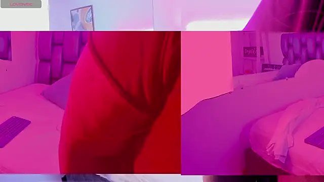 Snapshot of Zoe-stonee chatting on September 28, 12:32 pm Zoe-stonee online show from September 28, 12:32 pm