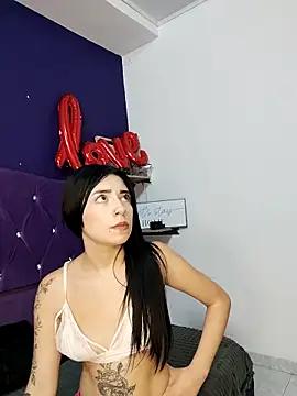Snapshot of SarayGray chatting on September 25, 7:12 pm SarayGray online show from September 25, 7:12 pm