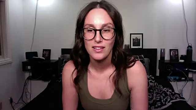 annmarieferrara online show from December 18, 3:55 am