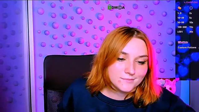 casey meow  online show from November 29, 9:57 am