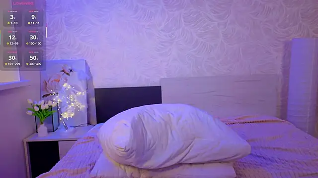 MarniOrdway online show from November 9, 4:03 pm