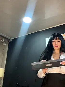 Daphnee-x online show from September 29, 12:10 pm