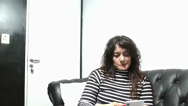 dulcefanny online show from July 5, 4:08 am