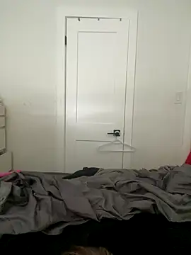 creamymilf4u online show from September 16, 5:54 pm