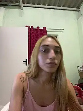 loirinhaaa online show from March 20, 12:15 am