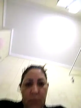 Lunita86 online show from April 3, 2:09 am