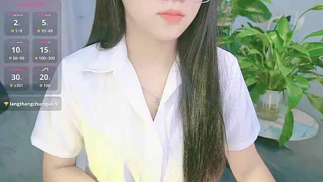 Snapshot of Cherry-26 chatting on September 24, 2:27 pm Cherry-26 online show from September 24, 2:27 pm
