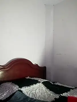 Vale stone  online show from September 22, 11:03 pm