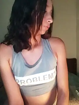 Vale stone  online show from October 18, 5:10 am