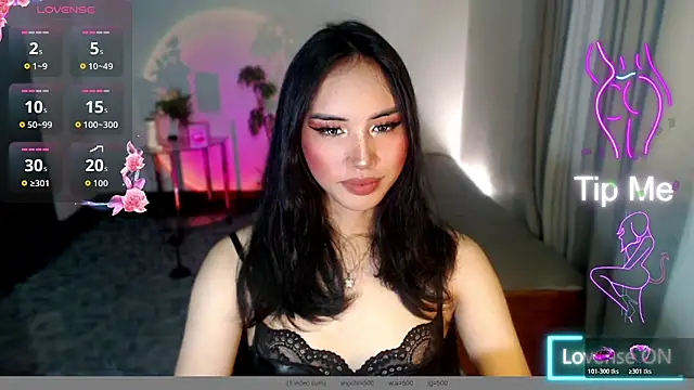 Divine Goddesss online show from November 1, 4:38 am