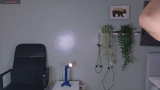 KeendraFox  online show from February 2, 10:36 am