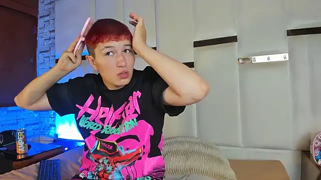 ANLLELOAndANGELA online show from March 4, 5:08 pm