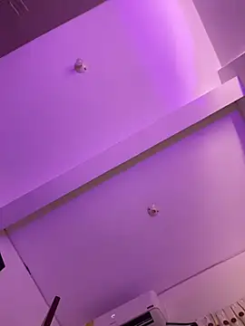 Mericute  online show from March 24, 2:17 am