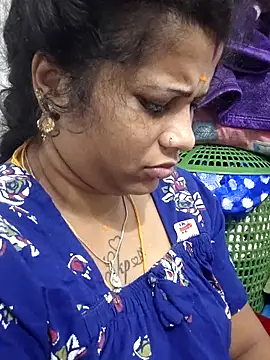 sweetqueen143 online show from March 14, 5:47 pm