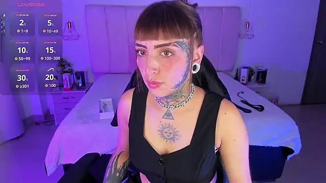 Gyal 8  online show from February 24, 4:33 am