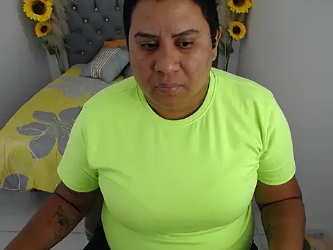 hotlesby valery online show from March 21, 8:03 pm