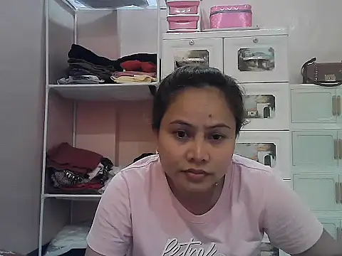 Amarrahlyn online show from July 13, 9:32 am