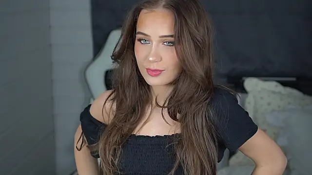 Peachxlush online show from October 7, 8:35 pm