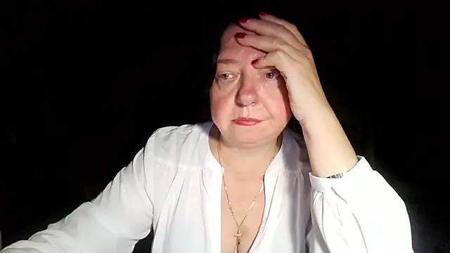 Violet Pulse online show from November 2, 6:55 pm