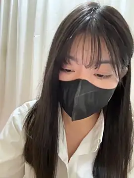 AZ37866 online show from March 17, 3:05 pm