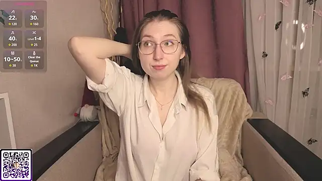 DaliaRadtke online show from March 30, 7:13 pm